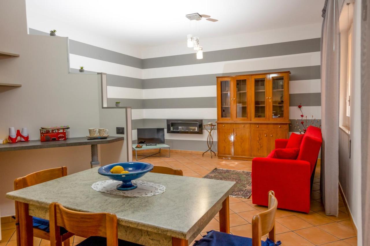 Appartamento Casa Camelia Trapani Esterno foto